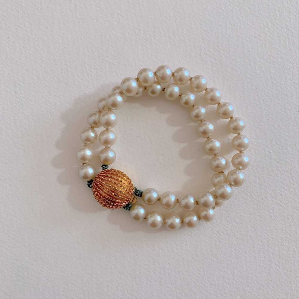 Vintage Double Strand Pearl Bracelet